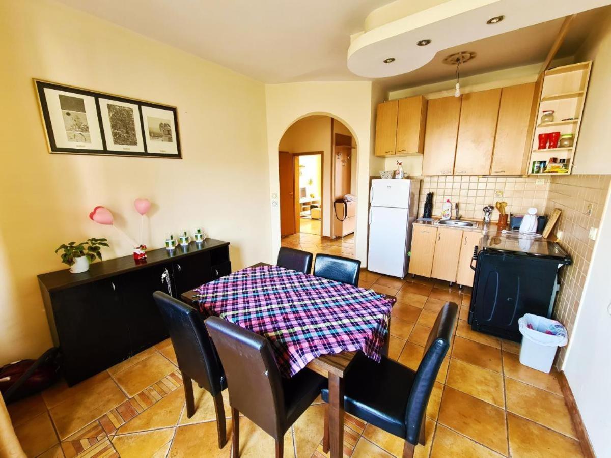 Apartment Skopje Square Экстерьер фото